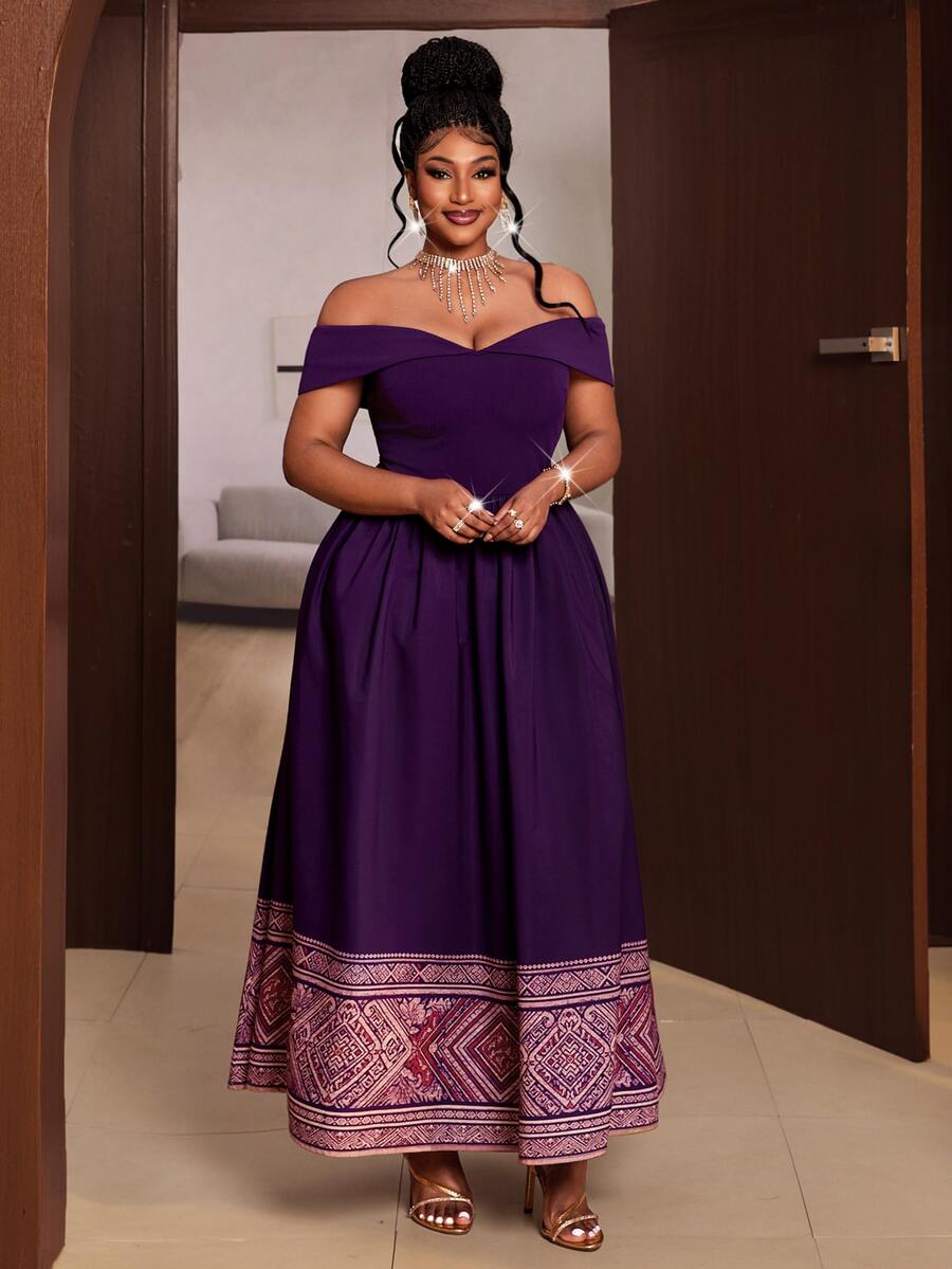 Maweii Gaun dengan Detail Lipatan dan Bahu Terbuka Ukuran Plus - Purple - View 1