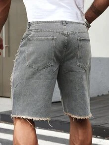 Manfinity Homme Men Plus Ripped Frayed Raw Hem Denim Shorts - Light Wash - View 2