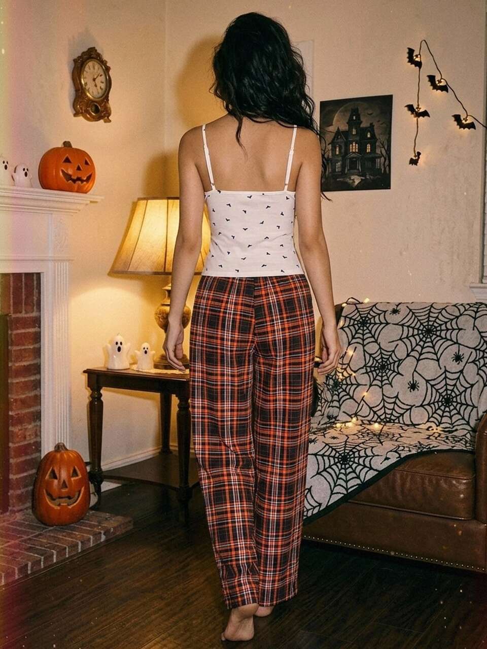 Halloween Bat Print Contrast Lace Cami Top & Plaid Pants Pajama Set