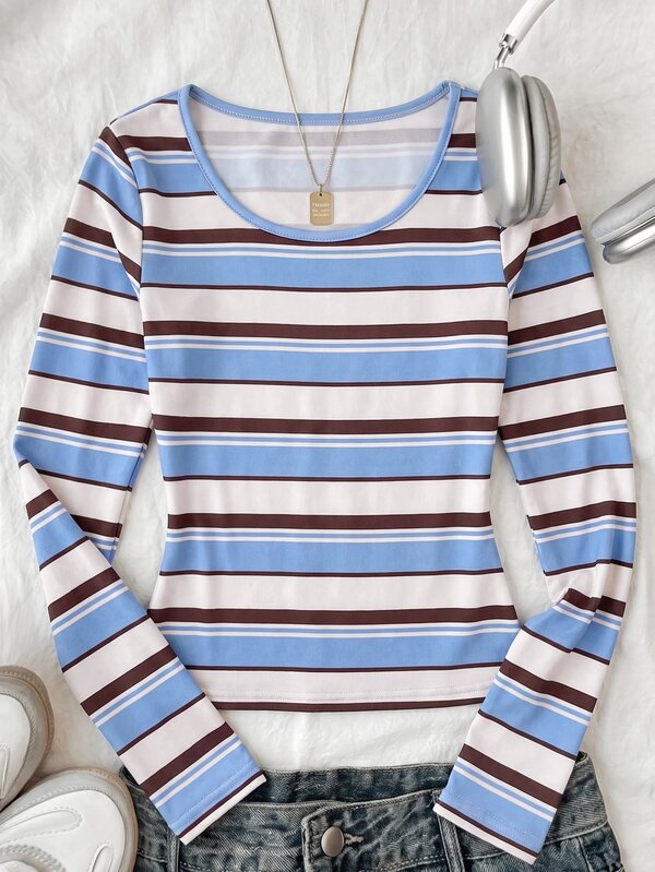 Kaos Lengan Panjang Motif Garis-garis untuk Remaja Perempuan