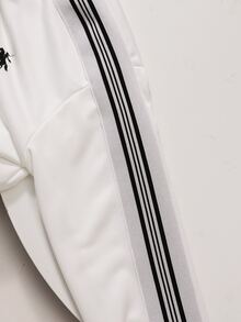 SHEIN 女童寬鬆連帽落肩條紋長袖上衣 + 側條紋直筒休閒褲套裝，極簡清新風格，柔軟舒適面料，適合日常上學、戶外運動、購物與旅行，寬鬆版型活動自在，休閒穿搭 - 白色 - 查看 5