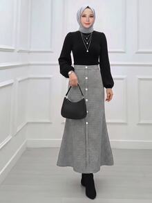 Celisse Gaun Panjang Model Duyung dengan Kancing Depan Motif Kotak-kotak - MultiWarna - View 6