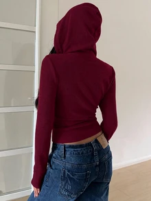 SHEIN EZwear 女款酒紅色秋季新款復古運動連帽拉鍊修身長袖外套 - 酒紅色 - 查看 2