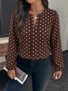 EMERY ROSE Blusa de talla grande con estampado de lunares, cuello con muesca y mangas farol - Marrón - Ver 4