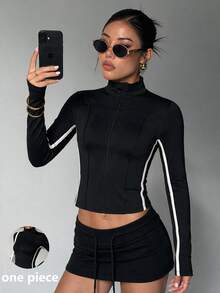 Sirith Contrast Stripe Print Zip Up Sports Tee - Black - View 6