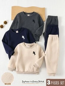 Cozy Pixies 小男孩 3 件組人像圖案保暖內裡運動衫與運動長褲套裝 - 彩色 - 查看 3