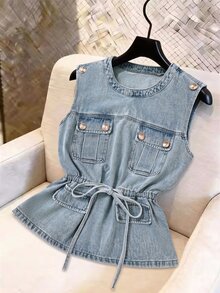 GlowEve Atasan Denim Tanpa Lengan Wanita dengan Detail Lipatan dan Tali Serut di Pinggang - Biru - View 2