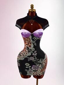 Floral & Leopard Print Bodycon Dress With Super Crop Top - Black - View 2
