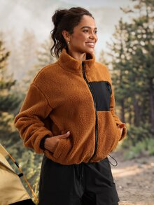 Exploreva Women's Winter Comfortable Zipper Pocket Long Sleeve Outdoor Fleece Jacket - Brown - View 8