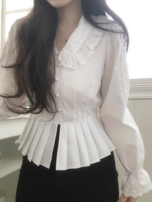 DAZY Solid Schiffy Ruffle Trim Flare Sleeve Pleated Hem Shirt
