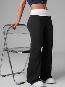 SHEIN Core Rhythm Celana Olahraga Plus Size Kontras Kerut Pinggang Lebar Kaki Flare Gaya Kawaii untuk Gym Hitam dan Putih Musim Dingin - Hitam dan Putih - View 3