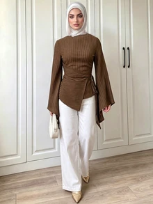 Elenzga Mock Neck Asymmetrical Hem Tee - Brown - View 4