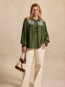 Écloséra Curve Plus Floral Embroidery Frill Trim Flounce Sleeve Blouse - Green - View 7