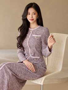 DAZY Gaun Elegan Wanita Lengan Panjang Leher Bulat dengan Kancing untuk Musim Gugur - Purple - View 5