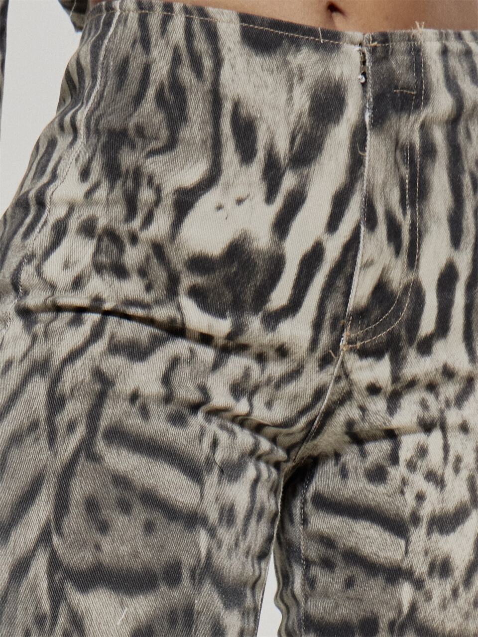 Leopard Print Fitted Low Rise Denim Fitted Coord Capri Pants
