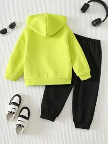 SHEIN 小男孩隨機 1件字母圖案拉鍊連帽外套 & 1件運動長褲 - 彩色 - 查看 2