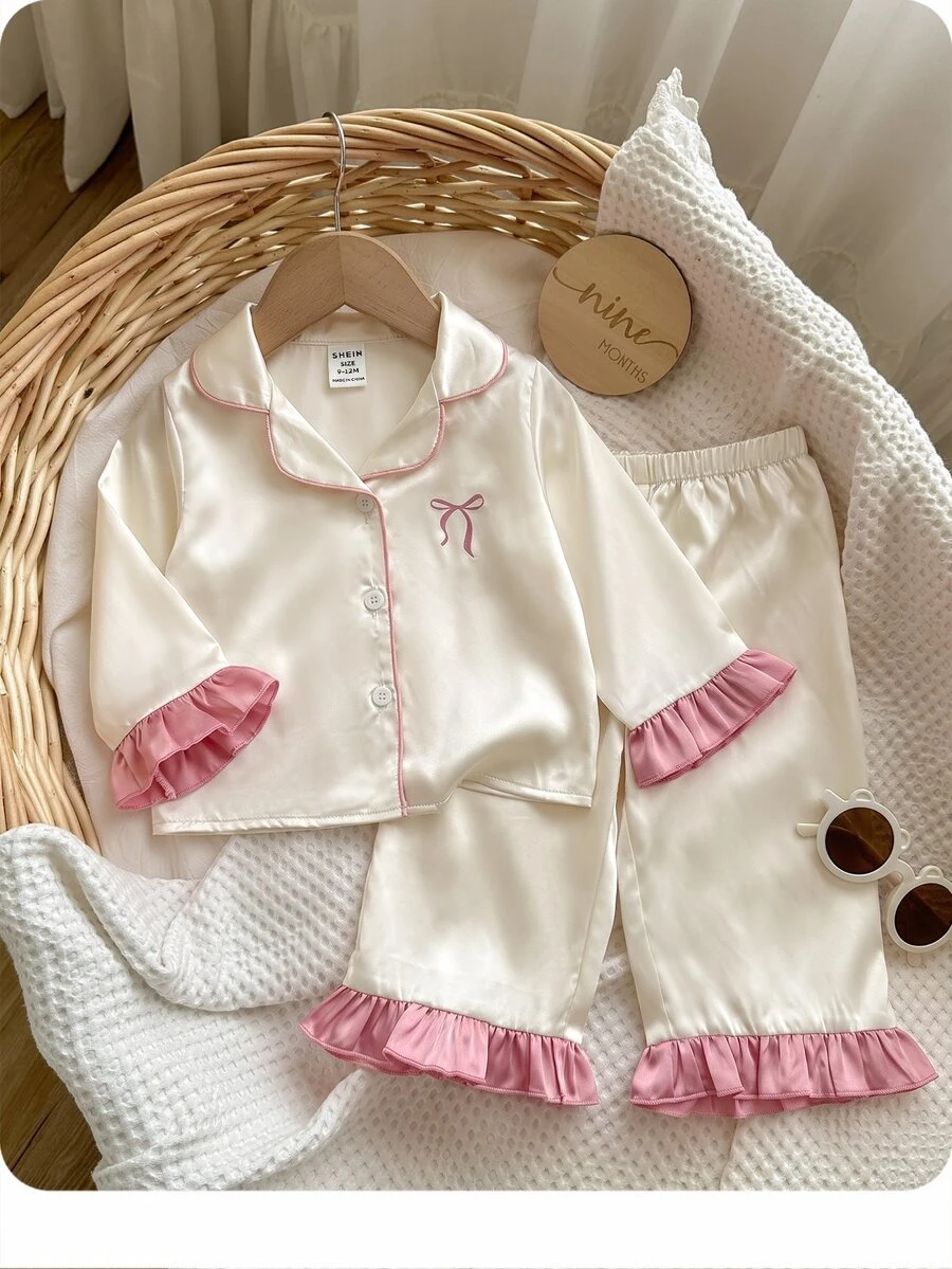 SHEIN 女嬰蝴蝶結前襟對比包邊荷葉邊睡衣套裝 - 米色 - 查看 1