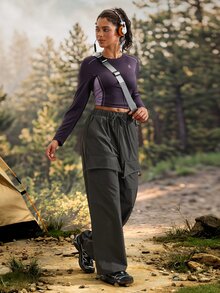 Exploreva Celana Outdoor dengan Tali Serut di Pinggang dan Saku Samping - Hitam - View 5