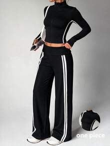Sirith Contrast Stripe Print Zip Up Sports Tee - Black - View 3