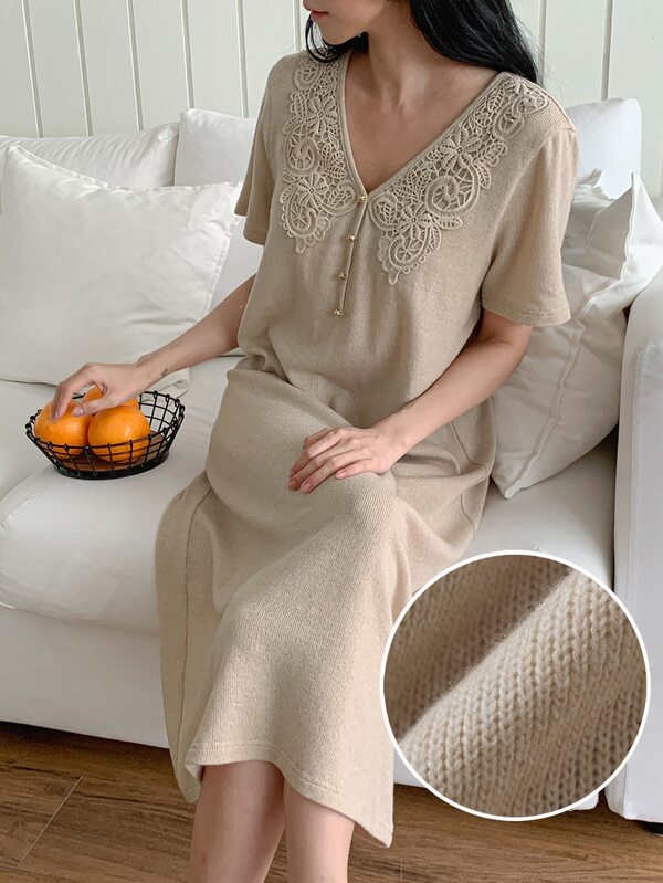 DAZY Contrast Lace Quarter Button Lounge Dress