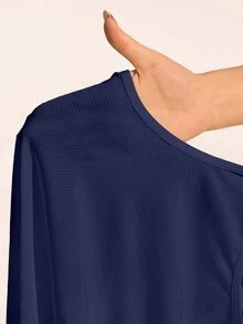 Exploreva Solid Skin-Friendly Outdoor Tank Top - Navy Blue - View 8
