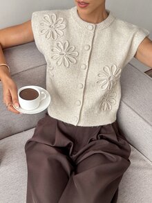 Serisse Rompi Rajut Wanita dengan Bordir Bunga dan Kancing Depan, Warna Beige, Musim Gugur, Gaya Kasual Retro Vintage Era 2000-an, Atasan Wol Hangat Tanpa Lengan untuk Pakaian Kantor/Brunch - Aprikot - View 4