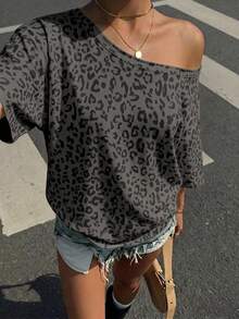 Muchica Plus Leopard Print Asymmetrical Shoulder Tee - Multicolor - View 1