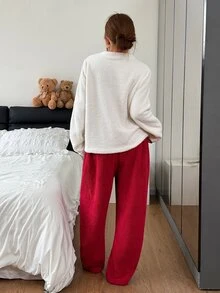 Napfluff Bow Pattern Flannel PJ Set - Red and White - View 2