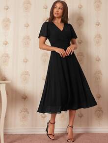 Amorya Surplice Neck Flounce Sleeve Dress - Black - View 4