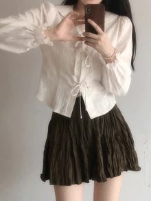 DAZY Blusa de color sólido con lazo delantero y ribete de volantes - Blanco - Ver 9