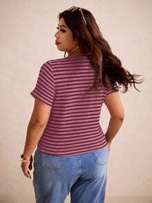 Elaquor Plus Size T-Shirts - Burgundy - View 2