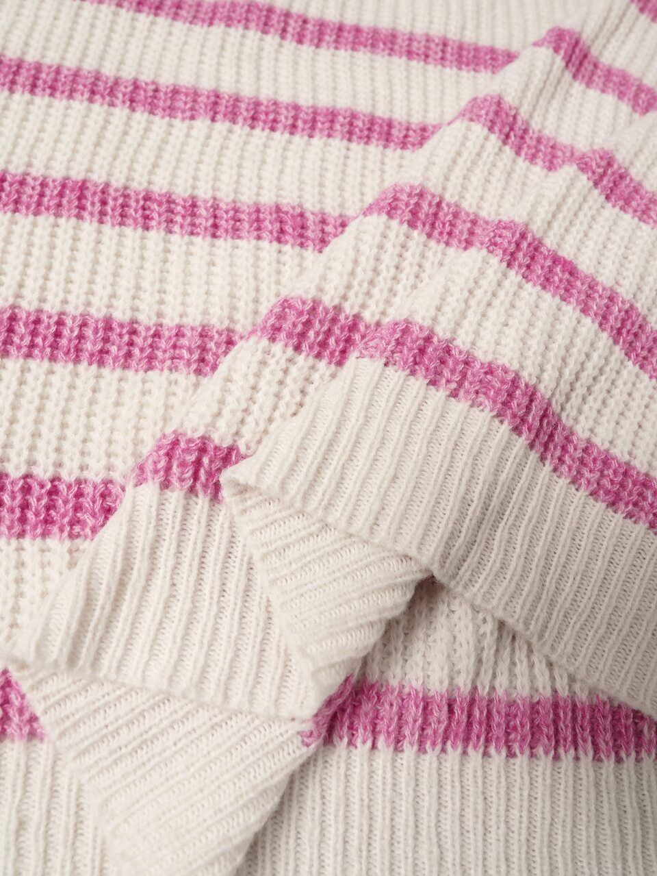 Plus Size Fashion Pink & White Striped Pullover Sweater With Diamond Buckle Decor, Casual Versatile Commuter Top For Autumn/Winter Fall Winter 2026