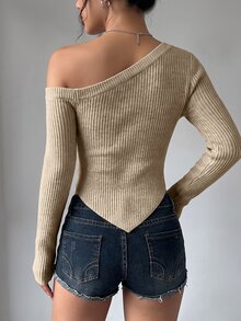 SHEIN Unity 不對稱領口手帕下擺短版毛衣 - 卡其色 - 查看 2