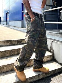 GALLERY FADE Men Camo Print Straight Leg Jeans Without Belt - Army Green - View 4