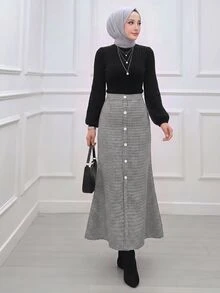 Celisse Gaun Panjang Model Duyung dengan Kancing Depan Motif Kotak-kotak - MultiWarna - View 4