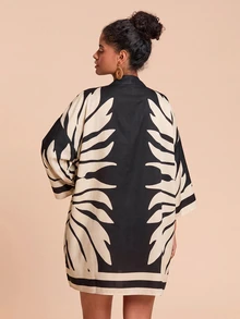 Travachic Tropical Plants Pattern Drop Shoulder Kimono - Black - View 2