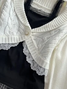Elamini 女款蕾絲鈕扣裝飾麻花編織短版長袖可愛精緻氛圍感開襟衫 - 白色 - 查看 7