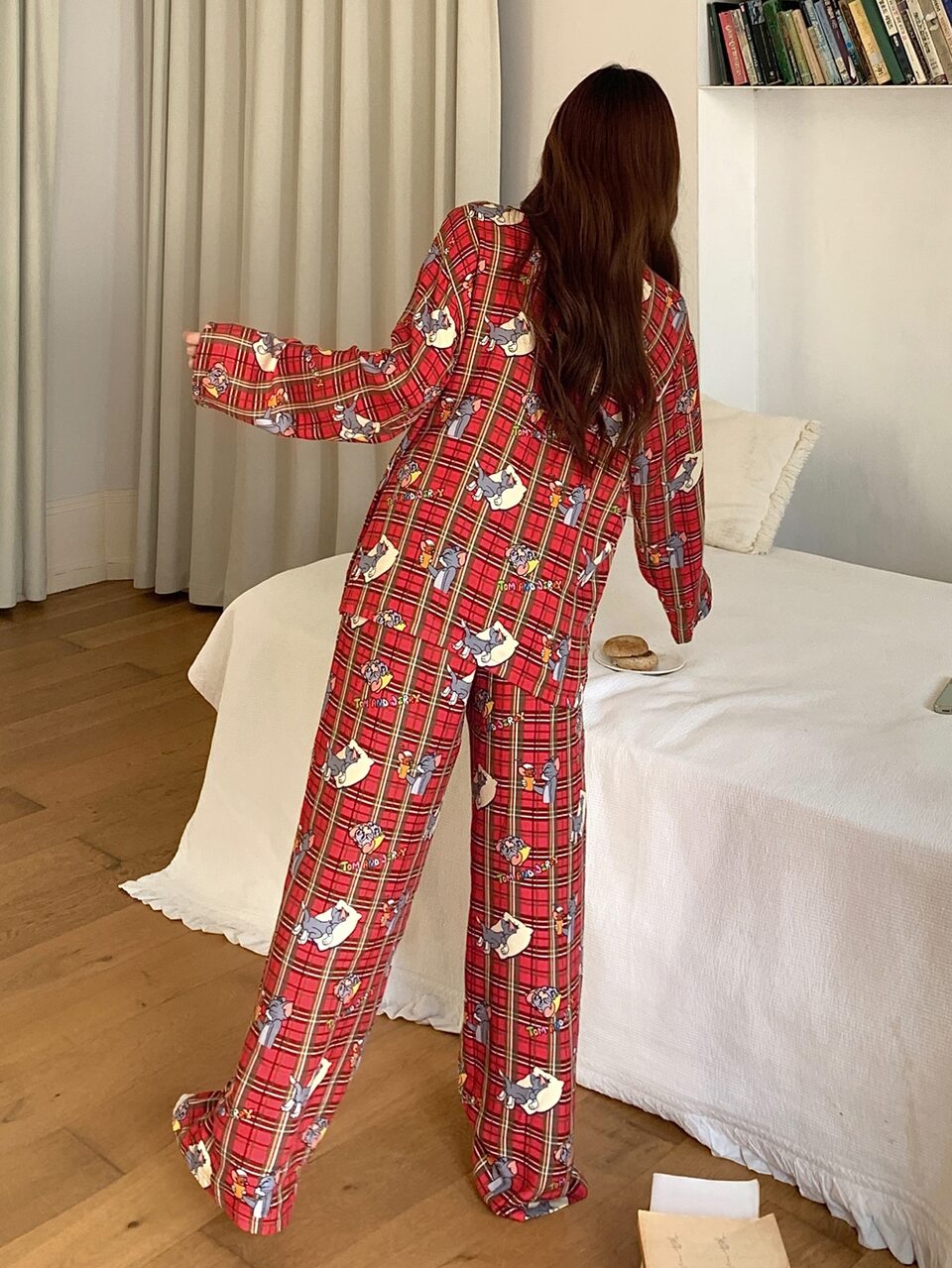 TOM AND JERRY X DAZY Plaid & Cartoon Graphic Oversize Pajama Set