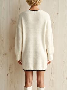Balvessa Gaun Sweater Bahu Jatuh dengan Trim Kontras - Putih - View 2