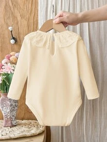 Cozy Pixies 女嬰長袖圓領水滴扣簡約休閒連身衣，適合秋季日常休閒、旅行、露營穿著 - 杏色 - 查看 3