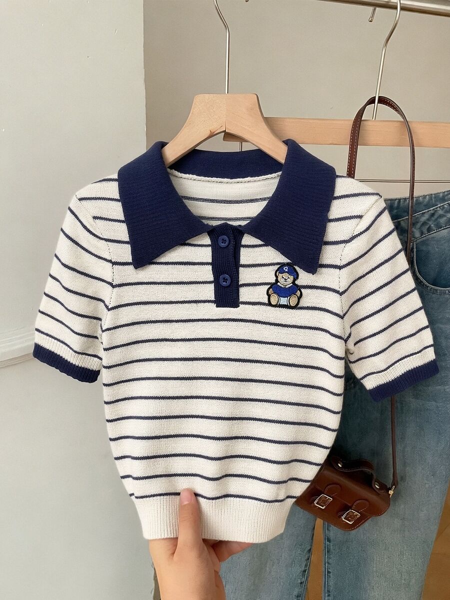 CovetEZ Top de punto con cuello polo, bordado de dibujos animados y patrón a rayas - Multicolor - Ver 1
