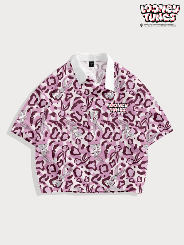 LOONEY TUNES X SHEIN FROVYX Kemeja Crop Pria Motif Leopard Pink dan Kelinci, Cocok untuk Pakaian Kasual Sehari-hari