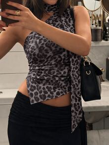 Avenya Tank Top Tanpa Lengan Slim Fit Leher Halter Asimetris Motif Leopard Musim Semi/Panas, Kaos Pendek Wanita Slim Fit dengan Hem Asimetris - MultiWarna - View 5