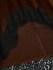 Sweetra Rok Pesta Elegan Ukuran Besar Musim Gugur/Dingin, Bahan Satin Elastis, Hem Asimetris, dan Patchwork Renda - Coklat - View 6