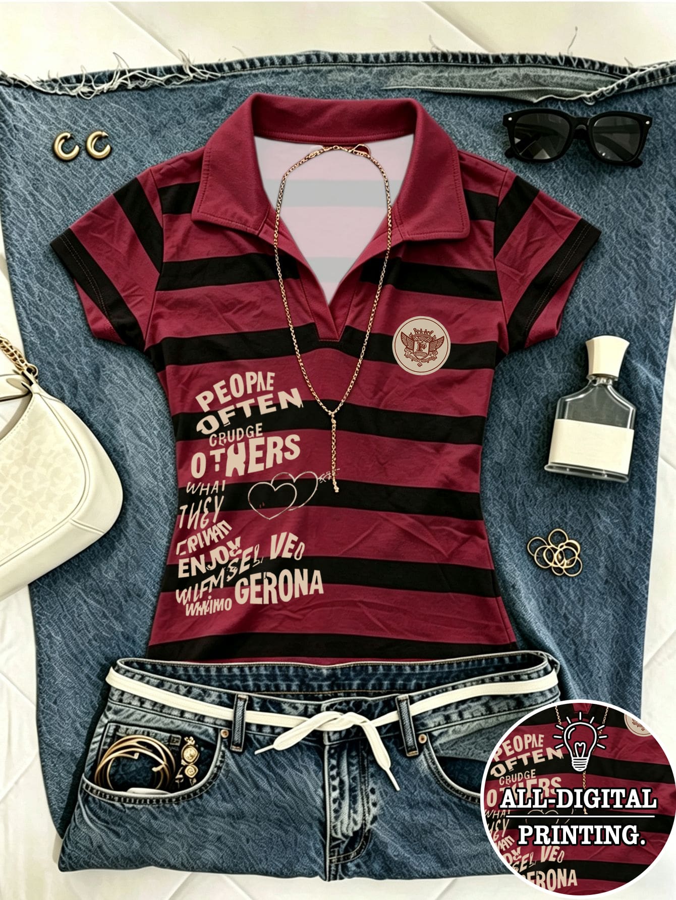 IslaSuriya 女款 Y2K 條紋 Polo 衫,酒紅與黑色 V 領短袖 T-shirt,字母與愛心印花,修身復古休閒上衣,送給她的完美禮物 - 彩色 - 查看 1