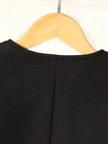 SHEIN Jaket Anak Perempuan Remaja Musim Gugur Warna Hitam Kerah V Tanpa Kancing, Jaket Tweed Tenun Lengan Panjang Warna Polos, Atasan Depan Terbuka Pas Badan yang Lucu untuk Sekolah di Luar Kampus - Hitam - View 7