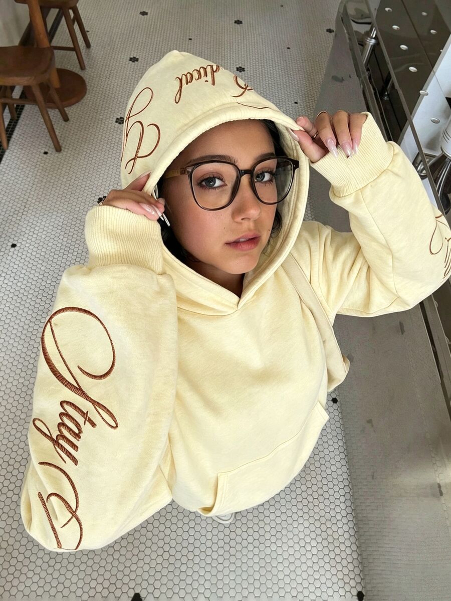 SHEIN 青少年女孩側袖字母印花針織長袖連帽衛衣 Y2K 風格黃色上衣,適合春秋季,完美適用於日常通勤、外出、聚會、運動與休閒 - 黃色 - 查看 1