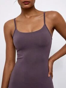Voyena Jumpsuit Olahraga Wanita Ukuran Plus Tanpa Punggung dengan Tali Bahu Tipis - Purple - View 5
