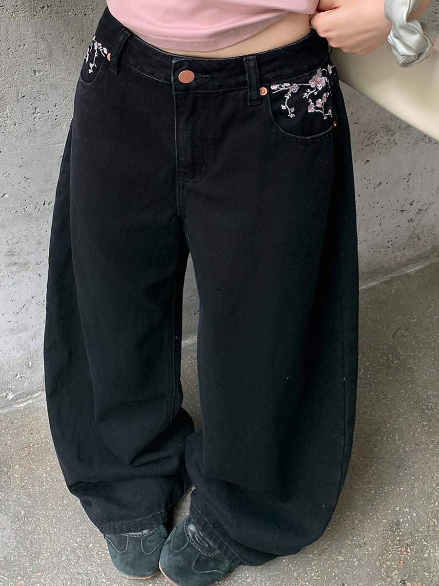 Dazy Plus Loose Floral Embroidered Casual Long Curved Leg Jeans For Girls, Versatile Denim Pants - Black - View 1