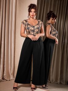 Cravure Women's V-Neck Lace Pattern Print Fashion Youthful Slimming Plus Size Jumpsuit, Summer - Black - View 4